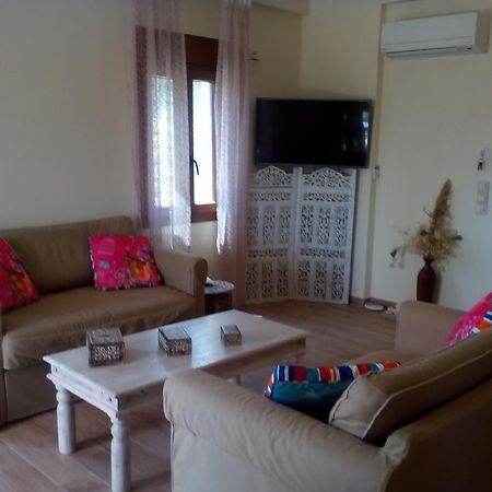 Villa Androniki Longos  Екстер'єр фото