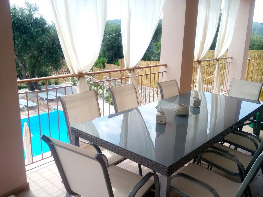 Villa Androniki Longos  Екстер'єр фото