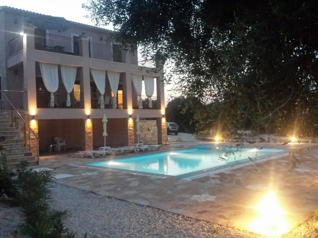 Villa Androniki Longos  Екстер'єр фото